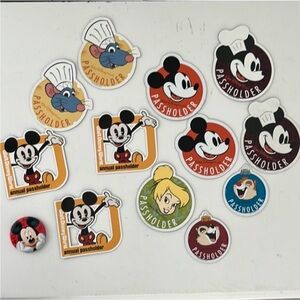 Disney Passholder Magnets Mickey Mouse, Ratatouille, Tinker Bell & Chip & Dale